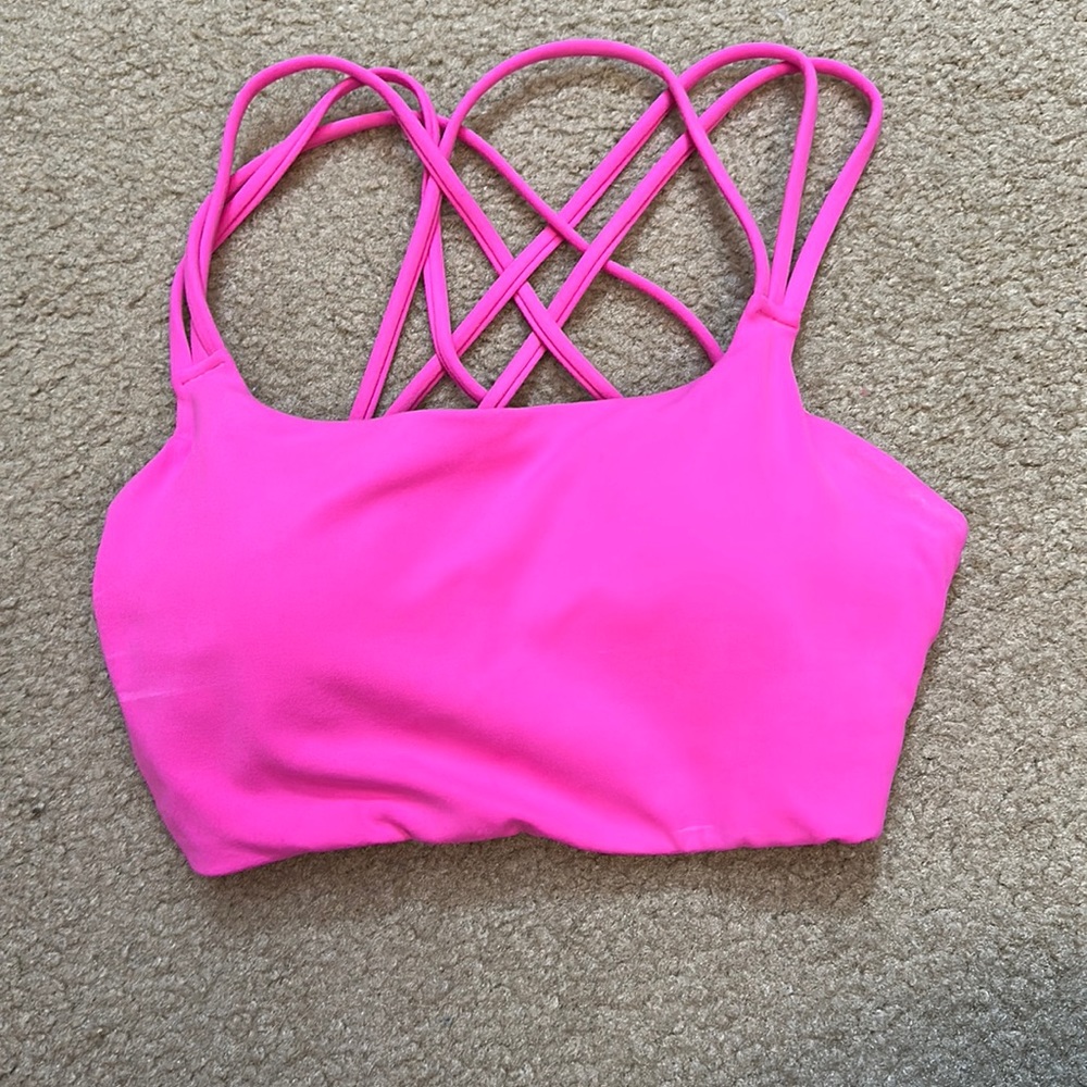 Athleta sports bra sonic pink